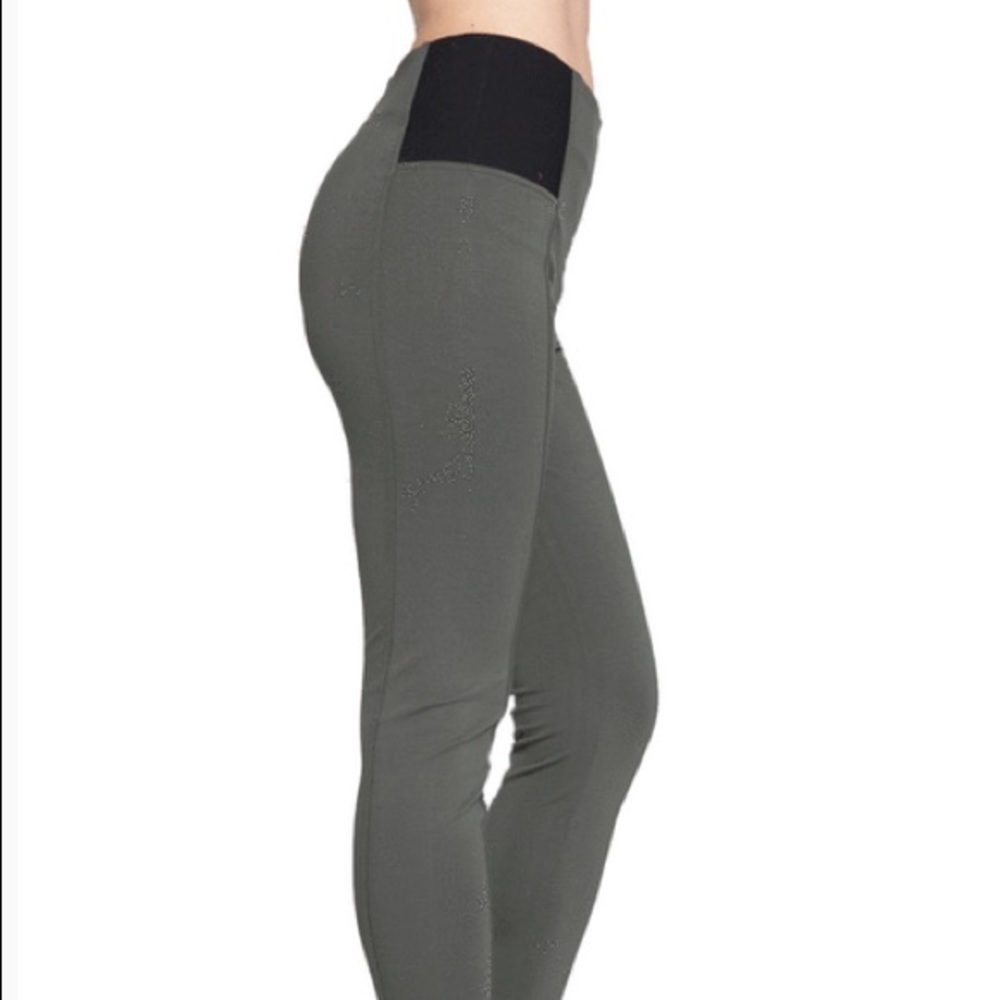 NWOT Chocolate USA stretchy leggings BEIGE colour